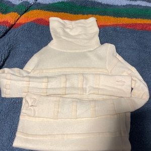 Lacoste turtleneck sweater with thumb holes size 32